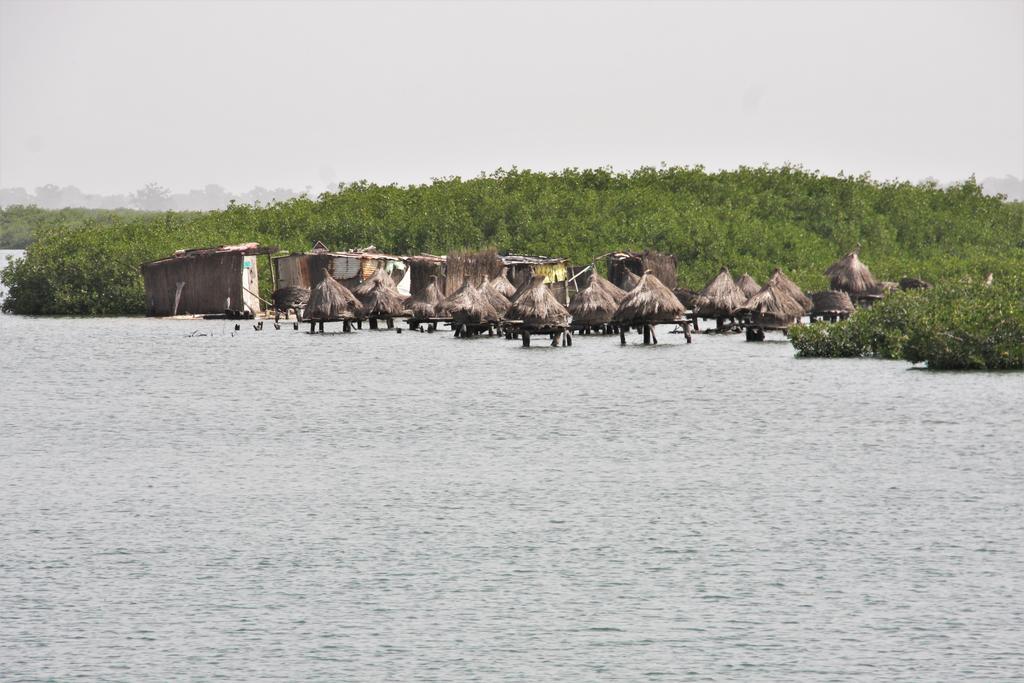 Отель Africa 6 Plage Сомон Экстерьер фото